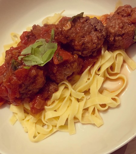 f3d4a3e5-ee95-4d02-87d4-ca7cabe48822